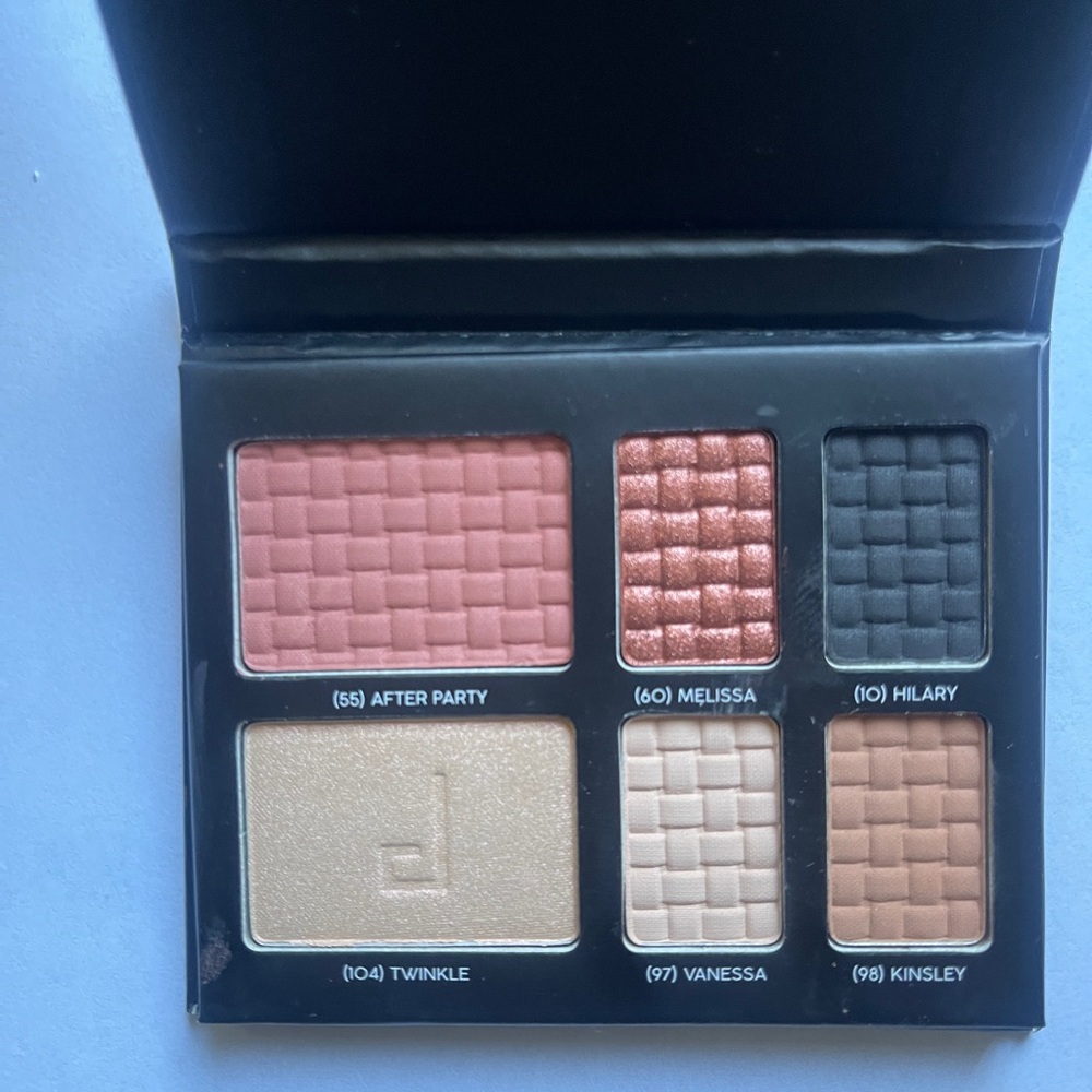 Doucce Eyeshadow Palette The Go Makeup Palettes - Picture 6 of 6
